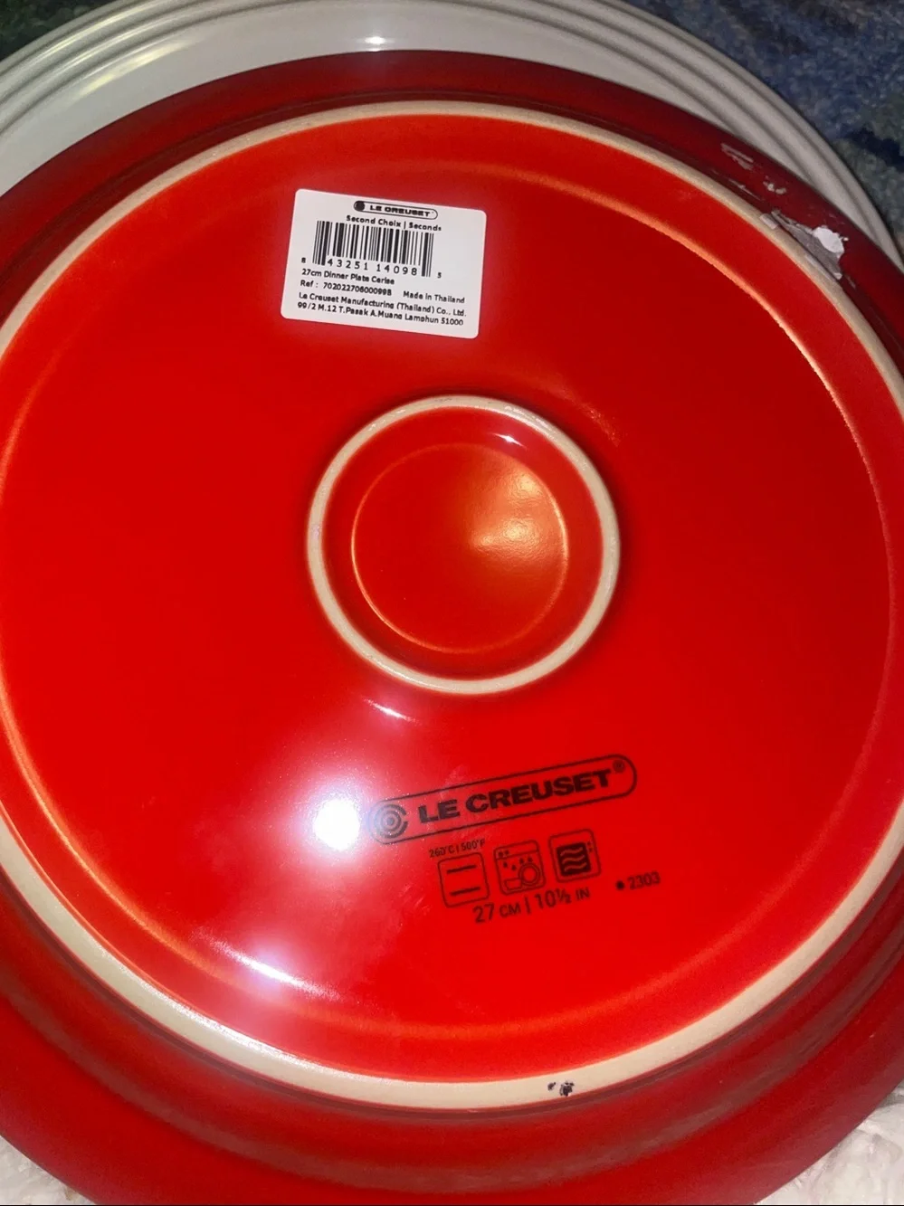 BNWT 2pc Le Creuset Red Cerise Glazed Dinner Plate with 3 embossed rim, size 27c